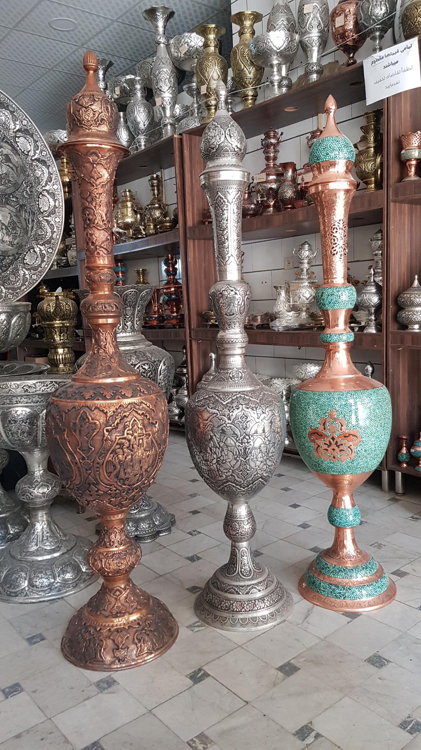 عکس صنایع دستی و قلمزنی فانوس اصفهان