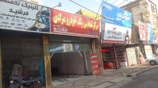 عکس مرکز کارشناسی و کارشناس تشخیص رنگ و فنی مرادی