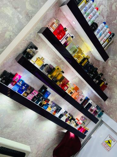 عکس گالری عطرو ادکلن ماهور