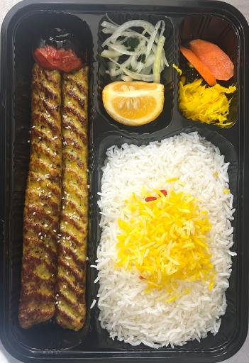 عکس تهیه غذای فاخر