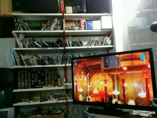 عکس تعمیرگاه مجاز تلویزیون سامسونگ و ال جی  ایلیا الکترونیک