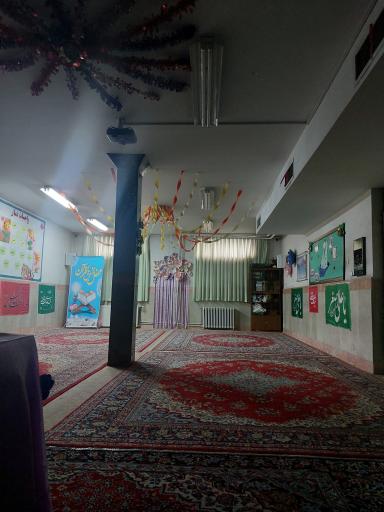 عکس مدرسه دخترانه دوره اول هیئت امنایی آزاده