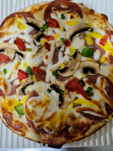 عکس پیتزا فلاویا 