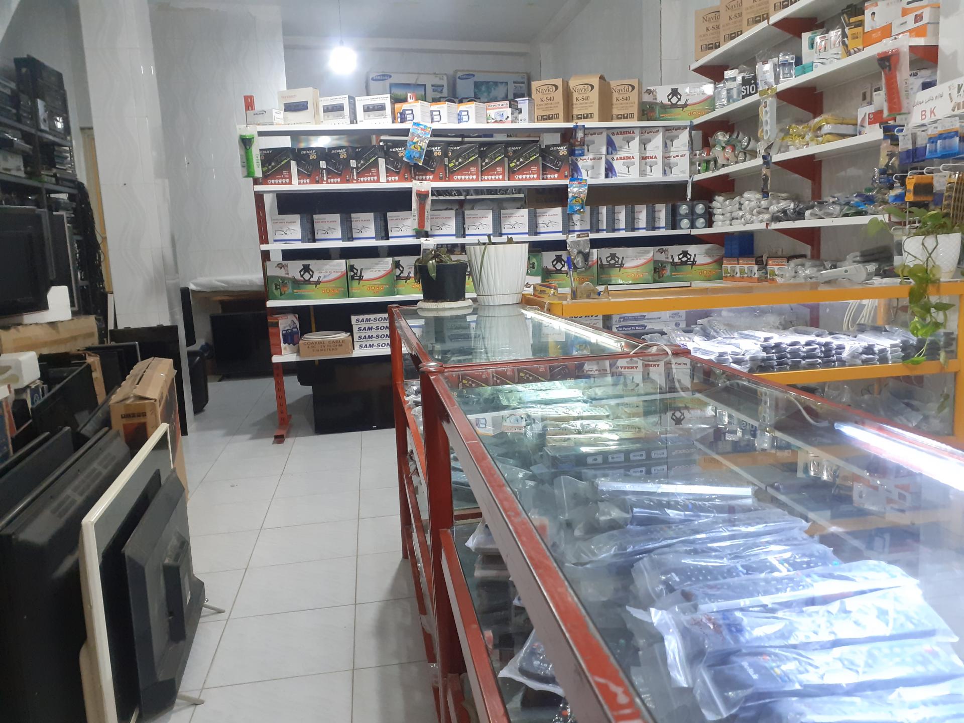 عکس تعمیرگاه مجاز تلویزیون سامسونگ و ال جی  ایلیا الکترونیک