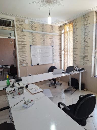 عکس آموزشگاه تعمیرات برد نورا اشرفی