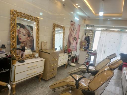 عکس آرایشگاه لاویسان
