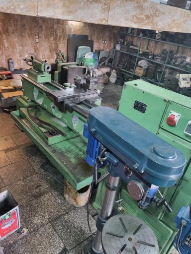 عکس ماشین آلات صنعتی نوآوران 