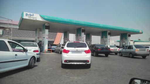 عکس جایگاه سوخت بنزین ترنج