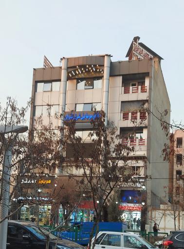 عکس بازار موبایل شرق