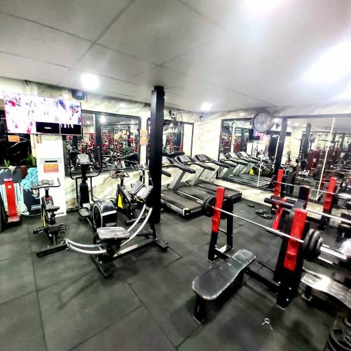 عکس باشگاه بدنسازی تهران شرق