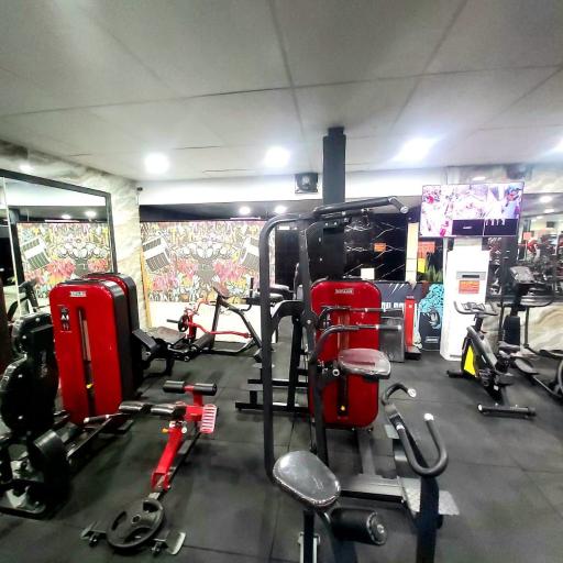 عکس باشگاه بدنسازی تهران شرق