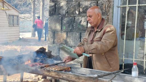 عکس رستوران ئه‌شکه‌وت