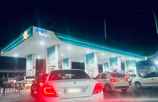 عکس جایگاه سوخت بنزین ترنج