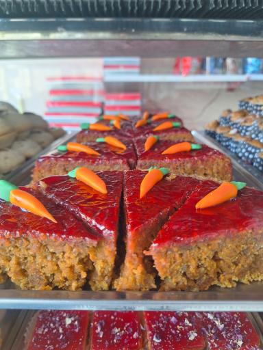 عکس شیرینی سرای لوکس کیوان