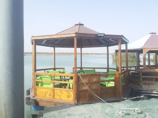 عکس قایق سواری و آلاچیق جنگل های گورزین