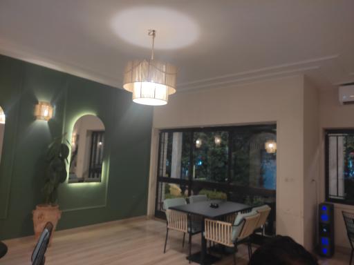 عکس کافه گاردن