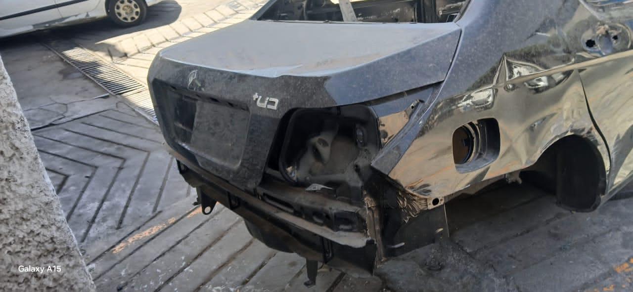 عکس بورس بدنه توکلی