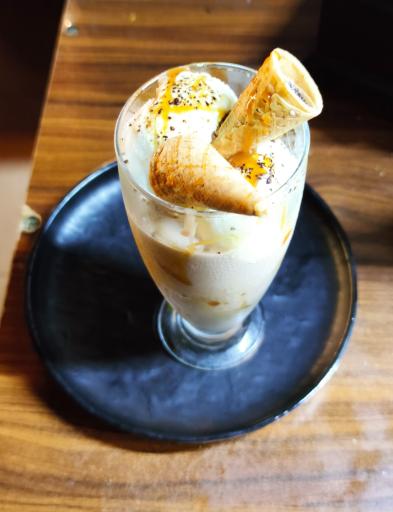 عکس کافی شاپ و فست فود برف