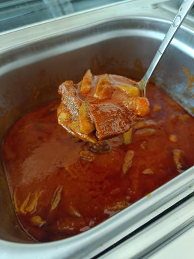 عکس بیرون بر غذای مادر