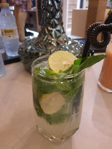 عکس کافه رستوران هومهر