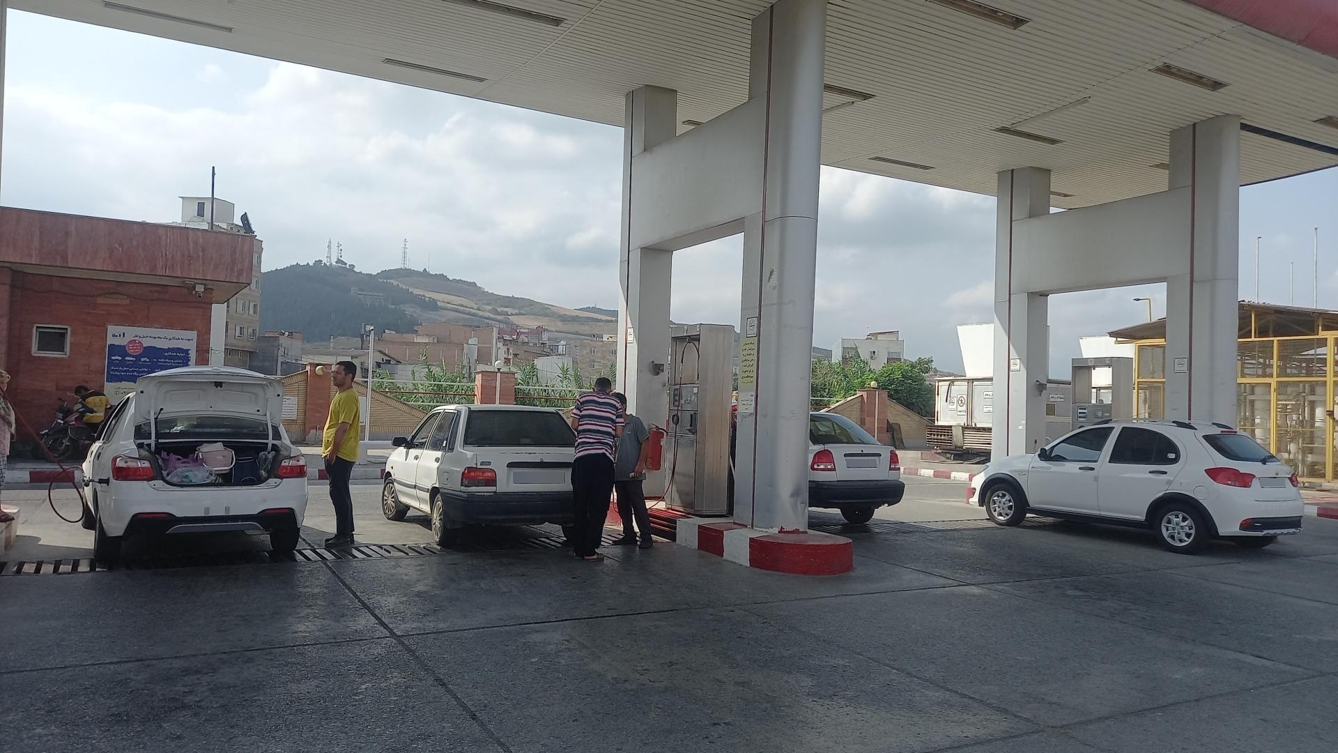 عکس جایگاه گاز CNG زنگیان