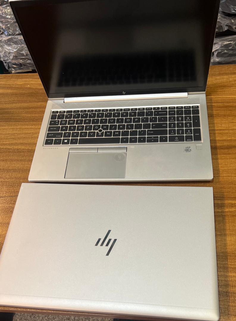 عکس مرکز تعمیرات تخصصی ایمن سازان