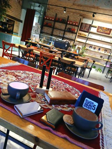 عکس کافه رستوران اهالی