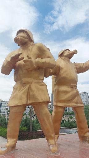 عکس مجتمع 64 واحدی پیشگامان