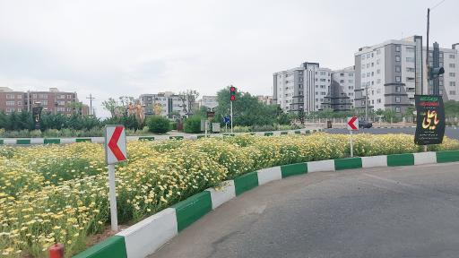 عکس مجتمع 64 واحدی پیشگامان