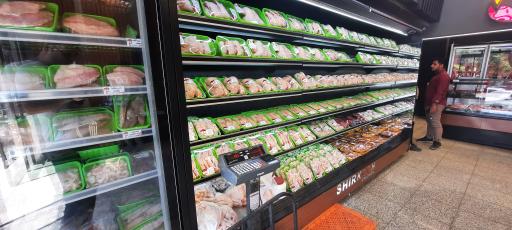 عکس مجتمع سپید مرغ شیرکوه یزد - فروشگاه صدوقی