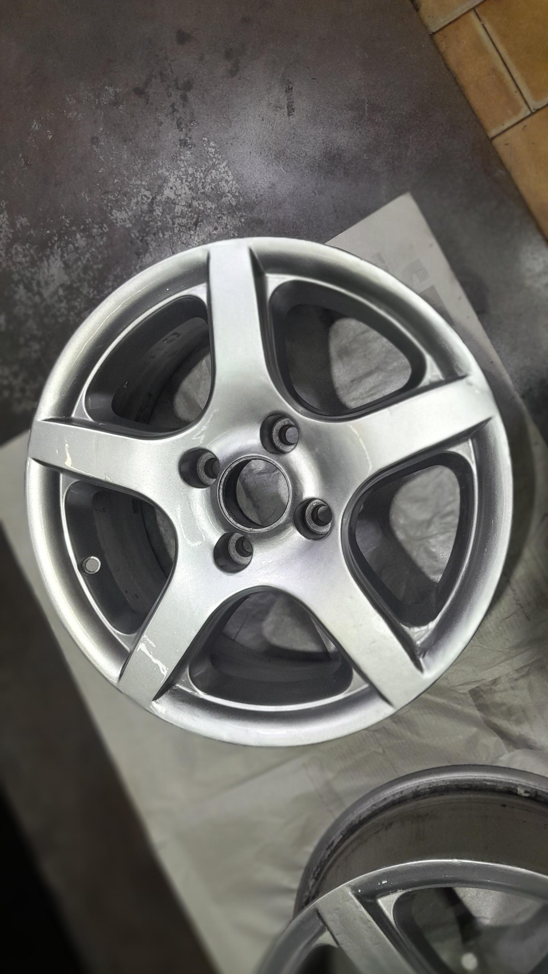 عکس مرکز تابگیری و جوشکاری رینگ