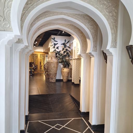 عکس رستوران بابل