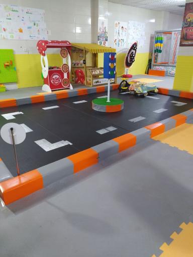 عکس خانه بازی دلینو