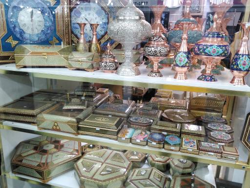 صنایع دستی اصفهان (فروشگاه حورا)