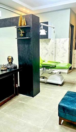 عکس مطب زیبایی ماه لی 