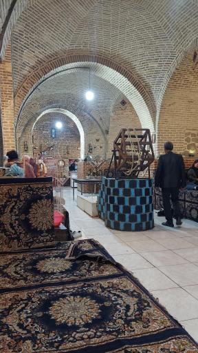 عکس رستوران سنتی صفویه