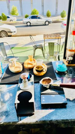 عکس کافه باریستا