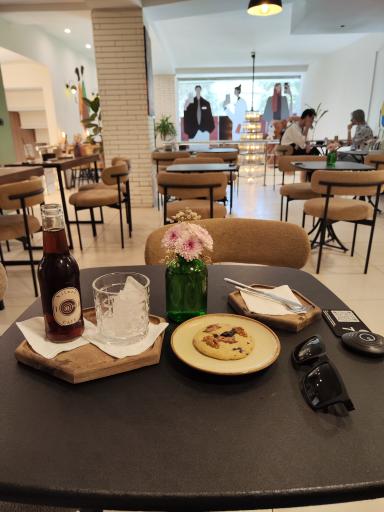 عکس نیلاژ کافه