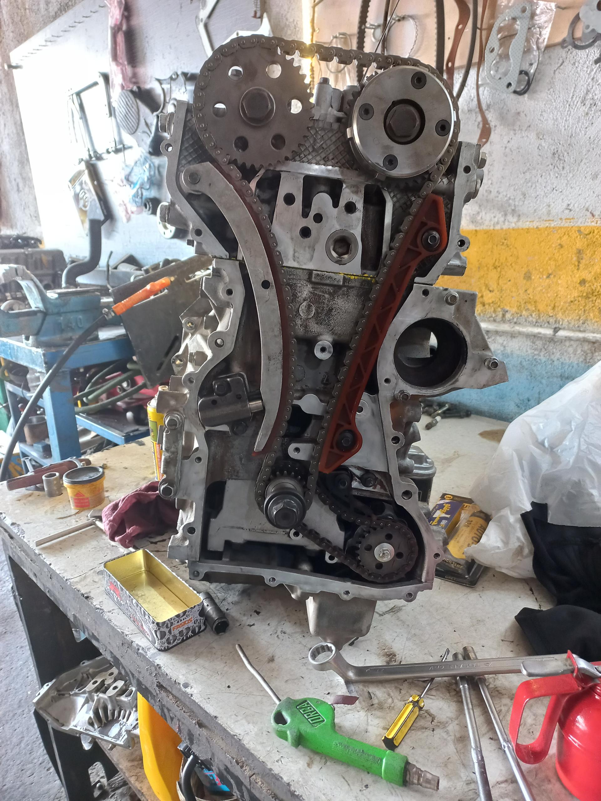 عکس تعمیرگاہ تخصصی بهمن موتور