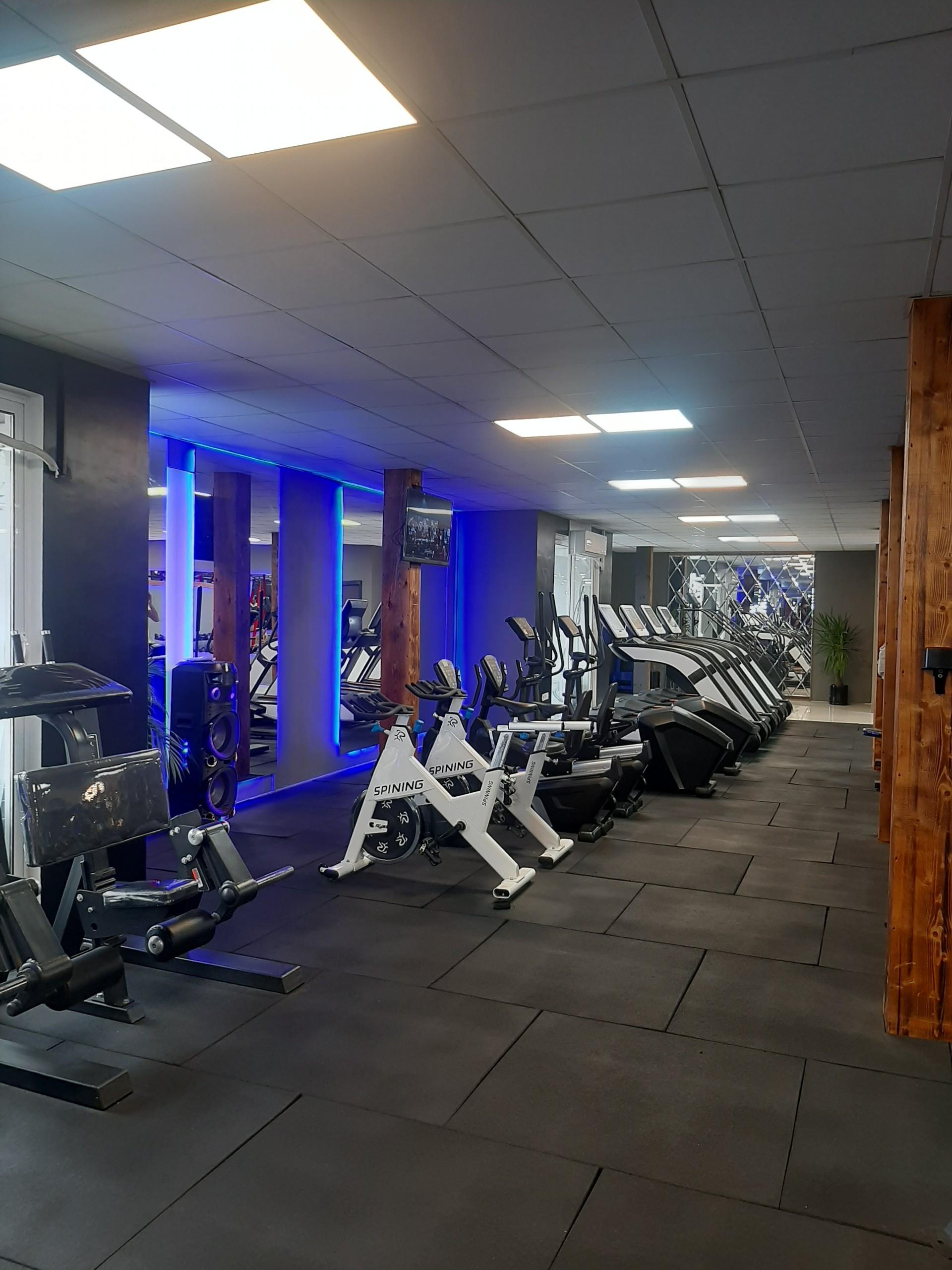 عکس مجموعه ورزشی ایران فیت