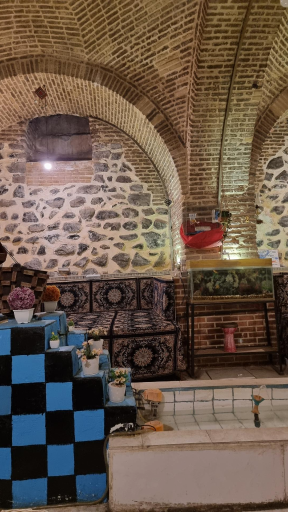 عکس رستوران سنتی صفویه