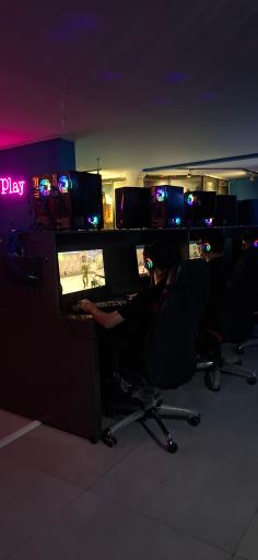 عکس گیم نت سنتر