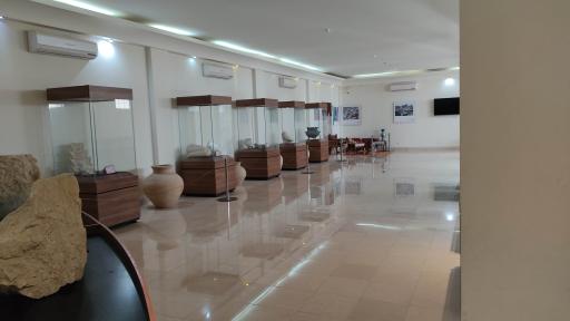 عکس موزه آثار تاریخی بیشاپور (تنگ چوگان)