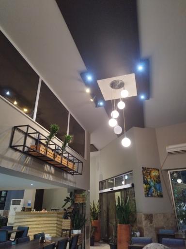 عکس رستوران هودین