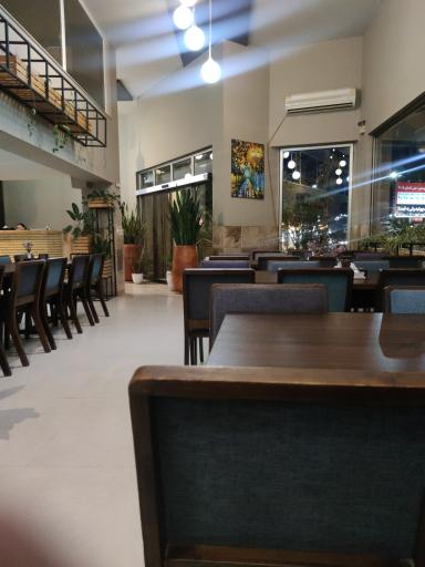 عکس رستوران هودین