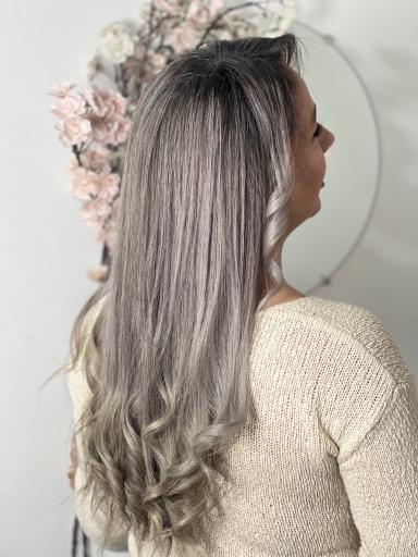 عکس آکادمی تخصصی عروس مشهد