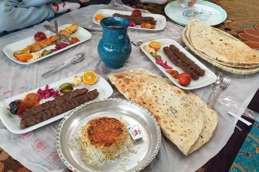 عکس رستوران دشت بهشت