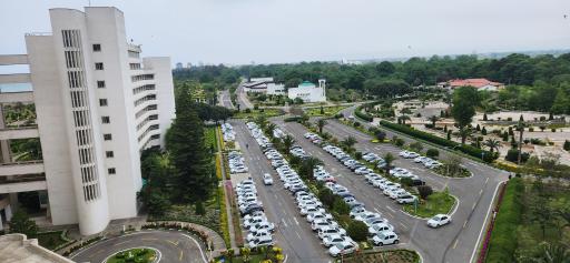 عکس پارکینگ شقایق و لاله