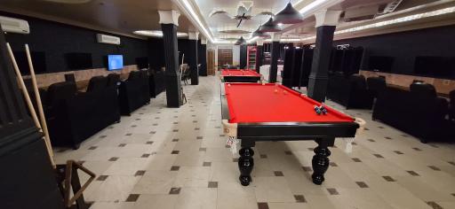 عکس کافه گیم راینو