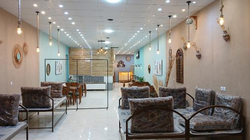 عکس کافه مهر و ماه